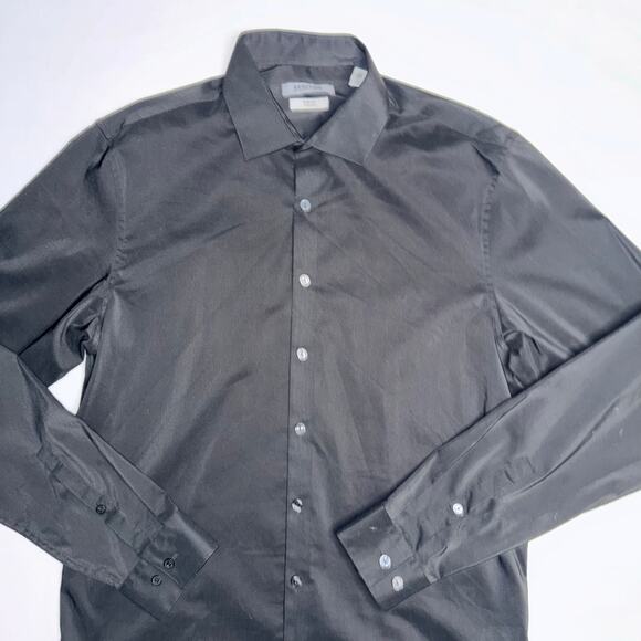 Black Reaction Slim Fit Button Down - Picture 5 of 9